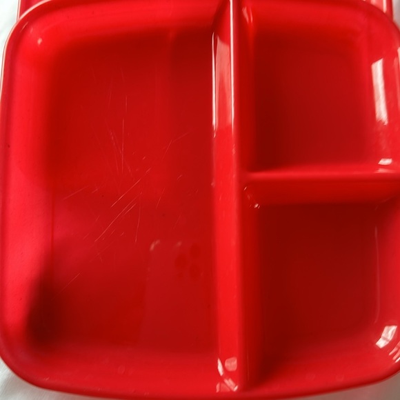 Set of 6 divided plastic plates, great for all kids geriatrics adults picnics - Picture 4 of 4